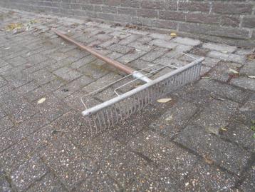 verticuteerhark beschikbaar voor biedingen