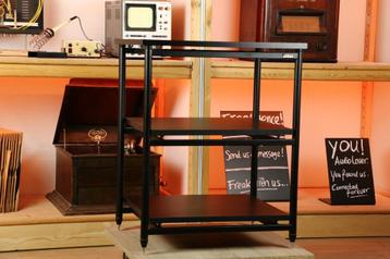 SolidSteel / Solid Steel Meubel. Alleen ophalen! Check us. beschikbaar voor biedingen