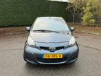 Toyota Aygo 1.0 12V Vvt-i 5DRS MMT 2009 Grijs, Auto's, 4 stoelen, 68 pk, Origineel Nederlands, Particulier