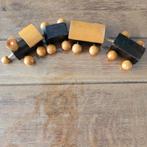 houten trein, Kinderen en Baby's, Speelgoed | Houten speelgoed, Ophalen of Verzenden, Zo goed als nieuw, Duw- of Trekspeelgoed