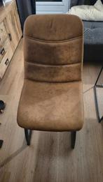 Bruine stoel met zwarte poten, Ophalen, Zo goed als nieuw, Bruin, Eén