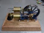 Kleine hetelucht motor, Hobby en Vrije tijd, Overige Hobby en Vrije tijd, Stoommachine, hetelucht motor, Stirling motor, Ophalen of Verzenden