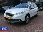 Peugeot 2008 1.2 PureTech Style Panoramadak climate contr na, Voorwielaandrijving, Euro 5, Stof, Gebruikt