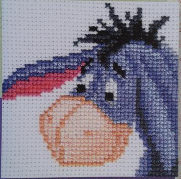 Borduurpatroon Disney Iejoor 7 x 7 cm. beschikbaar voor biedingen