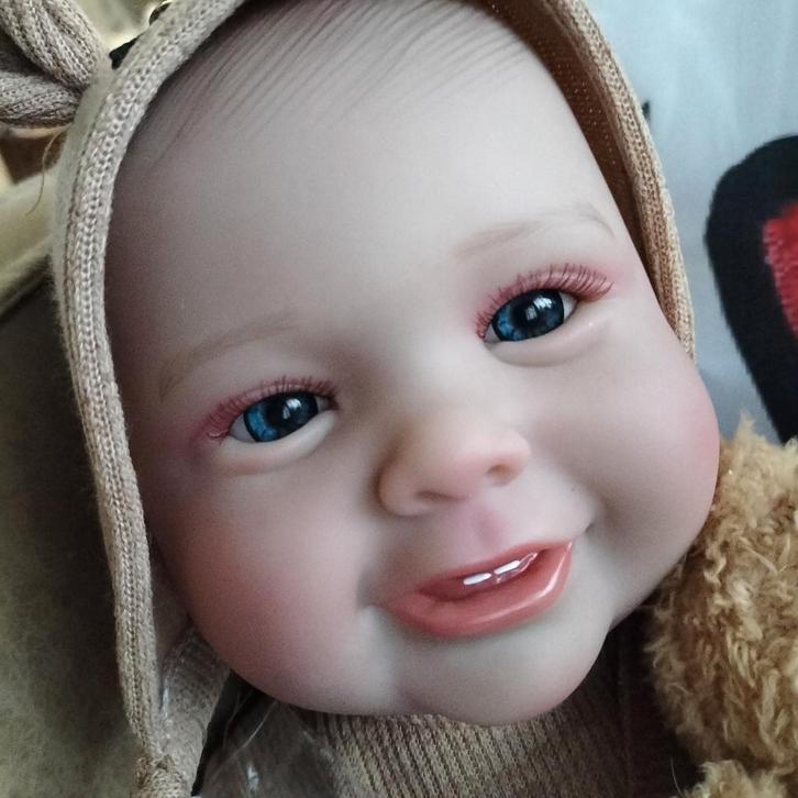Reborn baby  jongen 50 cm, Verzamelen, Poppen, Nieuw, Babypop, Levensecht of Reborn, Ophalen of Verzenden
