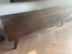 Tv meubel met vissengraat patroon, Huis en Inrichting, Ophalen, 150 tot 200 cm, Zo goed als nieuw, 25 tot 50 cm