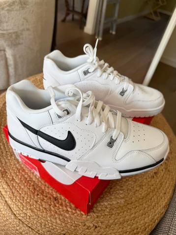 Nike Cross trainer sneakers te koop beschikbaar voor biedingen