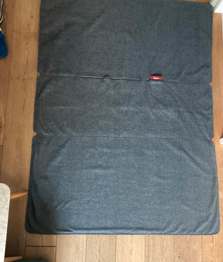 Nieuwe Stoov Huge Hug 135 x 180, Huis en Inrichting, Woonaccessoires | Plaids en Woondekens, Nieuw, Ophalen of Verzenden