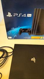 PS4 Pro 1TB - Inclusief 2 Controllers, Ophalen of Verzenden, Gebruikt
