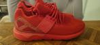Adidas tubalor rood schoenen licht en comfortabel maat 43, Overige kleuren, Sportschoenen, Ophalen of Verzenden, Zo goed als nieuw