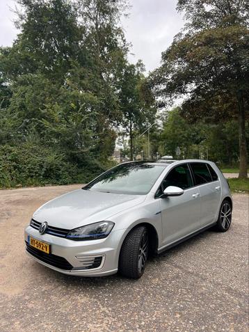 Volkswagen Golf 1.4 TSI Phev 204pk 5D DSG 2015 Grijs beschikbaar voor biedingen
