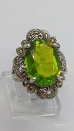 Zilveren Ring met Groene Steen & Markasiet - Maat 52, Sieraden, Tassen en Uiterlijk, Ringen, Gebruikt, Ophalen of Verzenden, 17 tot 18