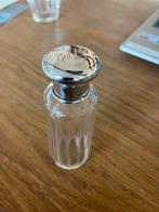 Antiek parfumflesje met zilveren dop, Antiek en Kunst, Antiek | Goud en Zilver, Verzenden, Zilver