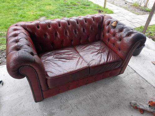 Chesterfield bank, Huis en Inrichting, Banken | Sofa's en Chaises Longues, Gebruikt, Tweepersoons, Leer, Ophalen