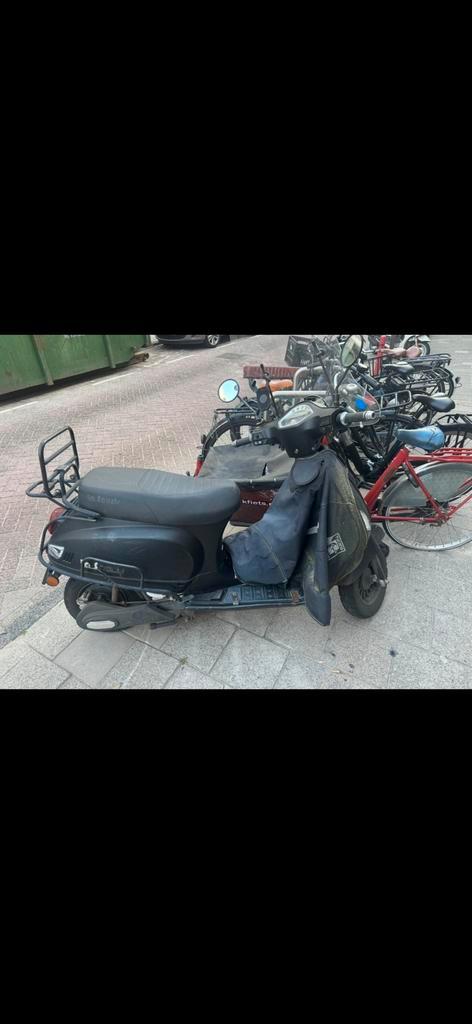 E sourini la souris electrische scooter, Fietsen en Brommers, Snorfietsen en Snorscooters, Gebruikt, Overige merken, Elektrisch