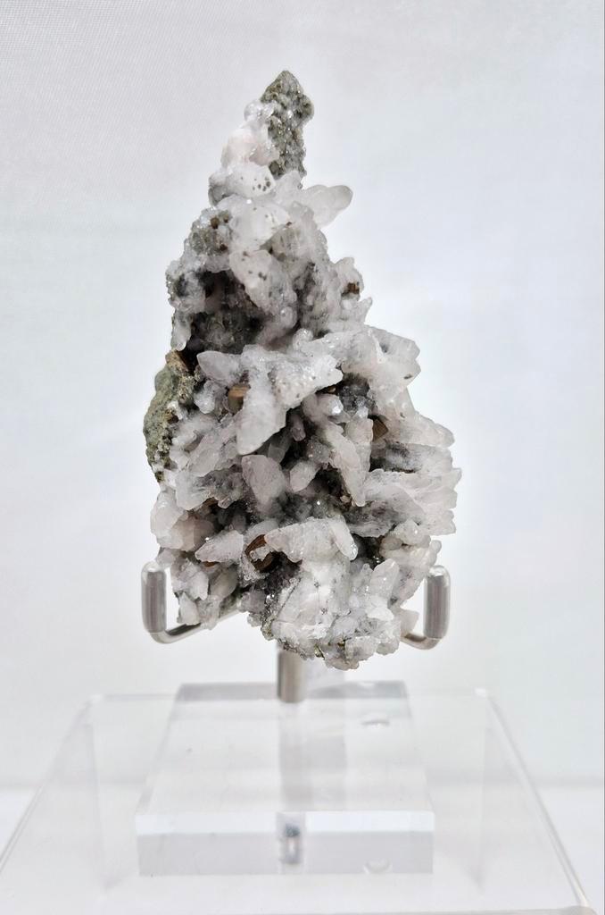 Feather Calciet met Pyriet, Verzamelen, Mineralen en Fossielen, Verzenden
