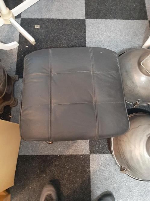 Zwart Voetenbankje, Huis en Inrichting, Banken | Voetenbanken en Poefen, Gebruikt, Minder dan 50 cm, Minder dan 50 cm, Vierkant