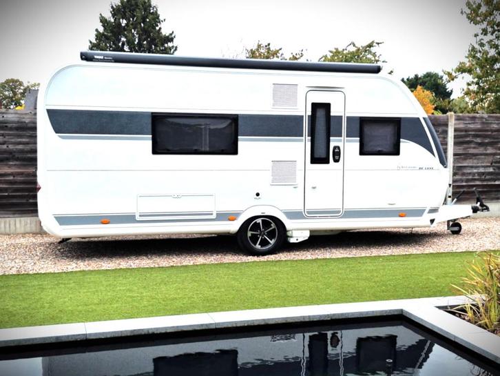 Hobby De Luxe 495 WFB Black Line optioneel extra's!, Caravans en Kamperen, Caravans, Particulier, tot en met 4, 1250 - 1500 kg