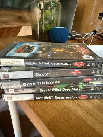 PSP game hoesjes (gratis) beschikbaar voor biedingen