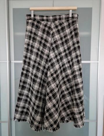 Mango rok, maat L, als nieuw, geen beschadigingen  beschikbaar voor biedingen