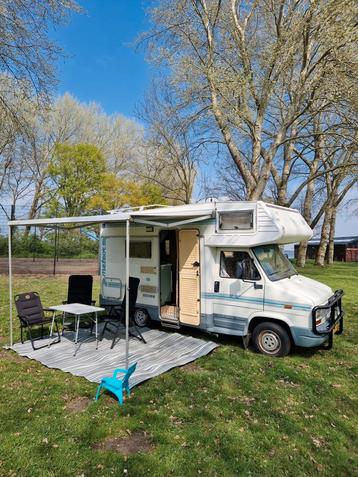 Fiat camper met Weinsberg alkoof - Benzine beschikbaar voor biedingen
