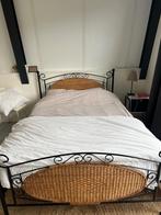 Bed gratis ophalen, Huis en Inrichting, Slaapkamer | Bedden, Gebruikt, 140 cm, Metaal, Zwart