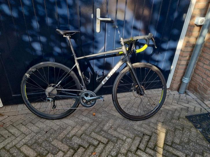Cube attain race Racefiets - Maat 56, Fietsen en Brommers, Fietsen | Racefietsen, Zo goed als nieuw, Overige merken, Meer dan 20 versnellingen