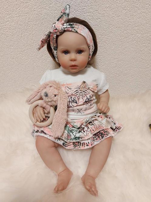 Lieve Reborn baby, Verzamelen, Poppen, Nieuw, Babypop, Ophalen of Verzenden