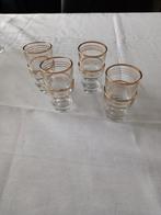 8 vintage goud gestreepte Franse borrel/shot glaasjes, Ophalen of Verzenden, Zo goed als nieuw, Borrel- of Shotglas