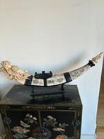 Grote ivorine opiumpijp op houten staander., Antiek en Kunst, Ophalen of Verzenden