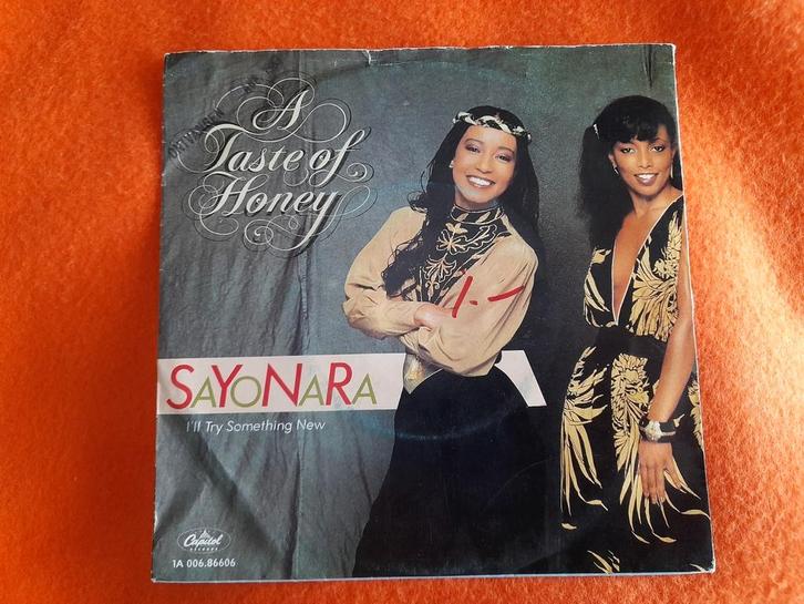 *A Taste Of Honey - Sayonara (FUNK SOUL 1982), Cd's en Dvd's, Vinyl Singles, Gebruikt, Single, R&B en Soul, 7 inch, Ophalen of Verzenden