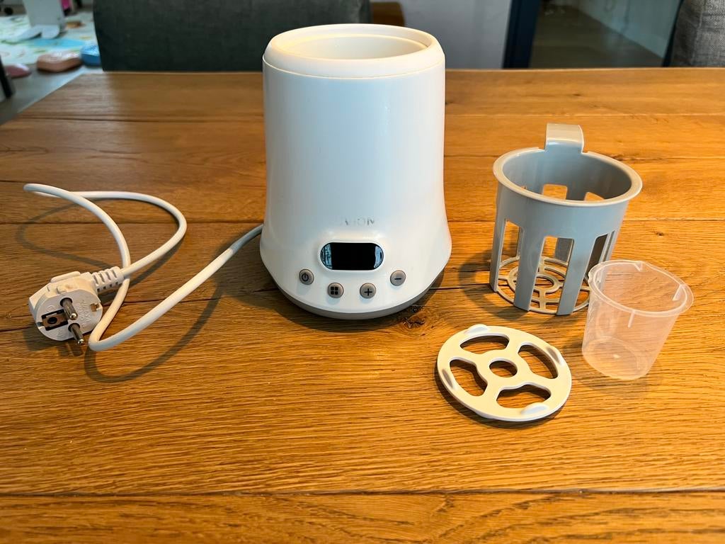 Luvion eco fast deluxe flessenverwarmer, Kinderen en Baby's, Babyvoeding en Toebehoren, Zo goed als nieuw, Flessen- of potjesverwarmer