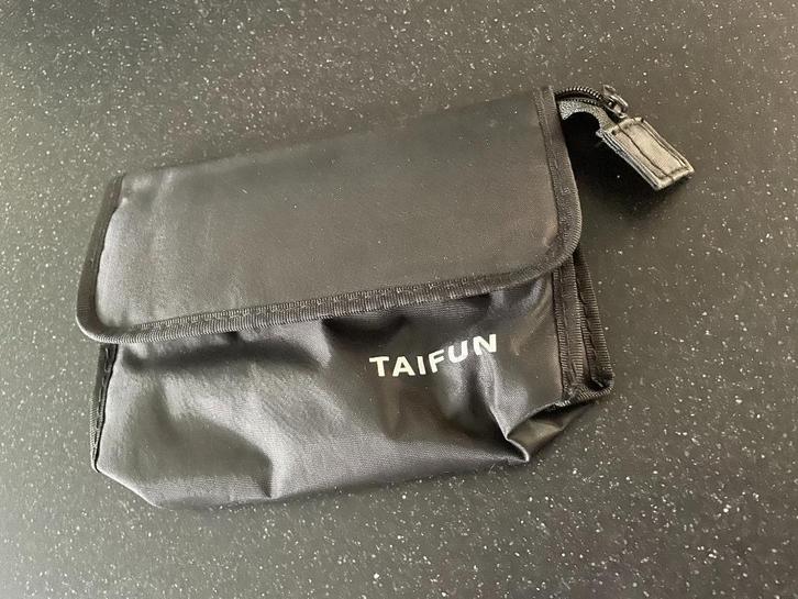 Nieuw ! Zwart toilet- make up tasje Taifun, Sieraden, Tassen en Uiterlijk, Toilettassen, Nieuw, Dame, Zwart, Ophalen of Verzenden