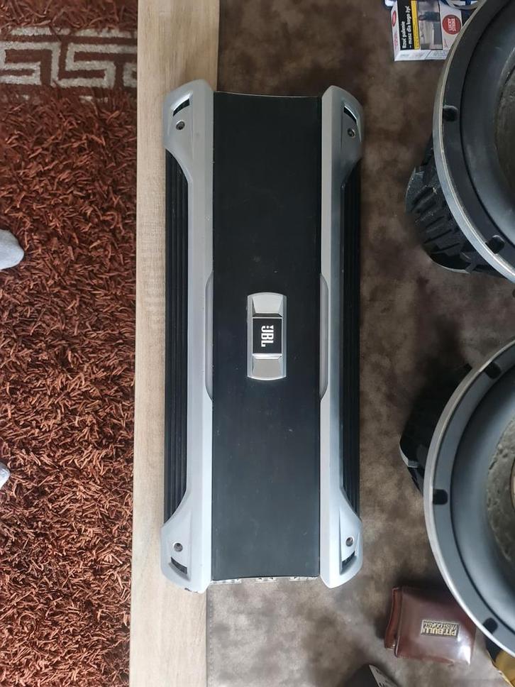 JBL W12Gti Subwoofers + GTO 24001 Versterker, Auto diversen, Autospeakers, Gebruikt, Ophalen