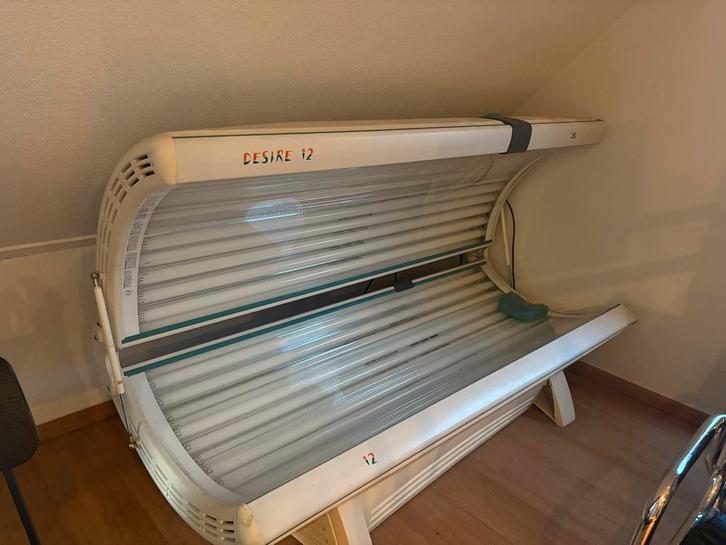 Alisun Desire 12 - Professionele Dubbele Zonnebank, Witgoed en Apparatuur, Zonnebanken en Gezichtsbruiners, Gebruikt, Zonnebank dubbelzijdig