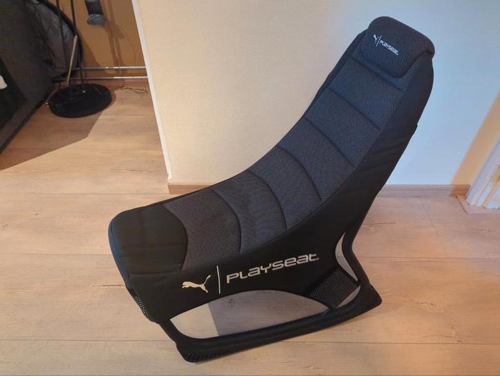 Puma PlaySeat - topconditie, Huis en Inrichting, Stoelen, Zo goed als nieuw, Eén, Metaal, Stof, Zwart, Ophalen
