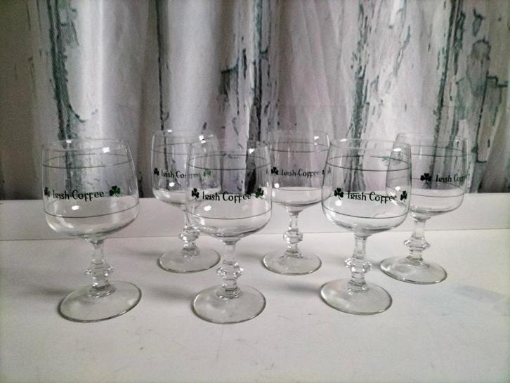 Set van 6 vintage Irish Coffee-glazen, Huis en Inrichting, Keuken | Servies, Zo goed als nieuw, Glas of Glazen, Overige stijlen