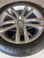 Zeer mooie velgen Golf met winterbanden, Auto-onderdelen, Banden en Velgen, Ophalen, 215 mm, Banden en Velgen, Winterbanden