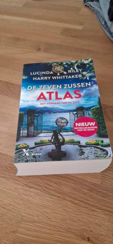 De zeven zussen Atlas, Lucinda Riley & Harry Whitt, Boeken, Romans, Gelezen, Nederland, Ophalen