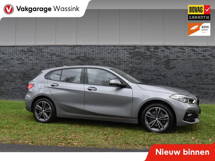BMW 1-serie 118i Sport Line 1.5 100kW Automaat/Navigatie/car, Auto's, BMW, Bedrijf, Te koop, 1-Serie, ABS, Achteruitrijcamera