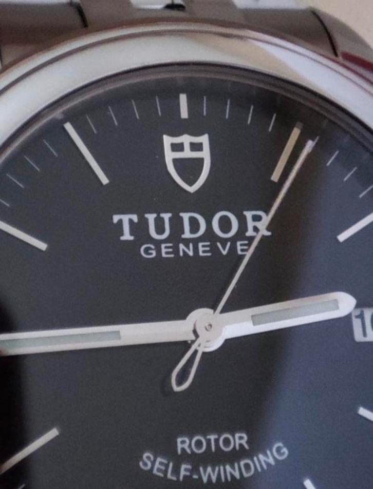 Tudor Glamour Date Polshorloge, Sieraden, Tassen en Uiterlijk, Horloges | Heren, Zo goed als nieuw, Polshorloge, Staal, Ophalen