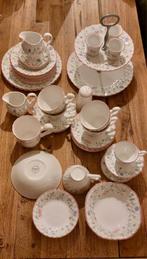 Zeer goedkope aanvulling Summer Chintz Johnson Brothers, Ophalen, Zo goed als nieuw, Aardewerk, Overige stijlen