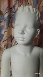 Jongens Mannequin kind paspop Etalagepop 140cm, Ophalen, Zo goed als nieuw, Paspop