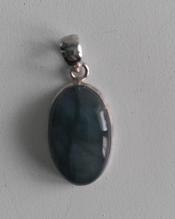 Labradoriet hanger in zilver, Sieraden, Tassen en Uiterlijk, Kettinghangers, Nieuw, Zilver, Overige kleuren, Overige voorstellingen