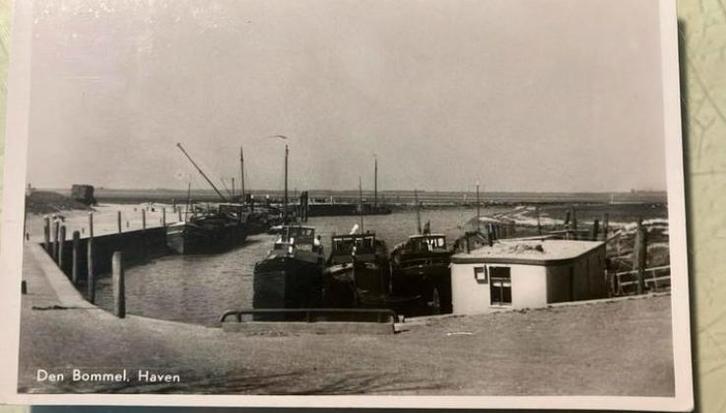 DEN BOMMEL  Haven  Overflakkee  Binnenvaart, Verzamelen, Ansichtkaarten | Nederland, Zuid-Holland, 1940 tot 1960, Ophalen of Verzenden