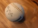 Honkbal softbal bal met handtekeningen omtrek   ong 31cm, Sport en Fitness, Honkbal en Softbal, Ophalen of Verzenden, Gebruikt