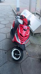 Piaggio zip 70cc 2t (sp vork en meer), Fietsen en Brommers, Scooters | Piaggio, Ophalen, Zo goed als nieuw, Tweetakt, Zip