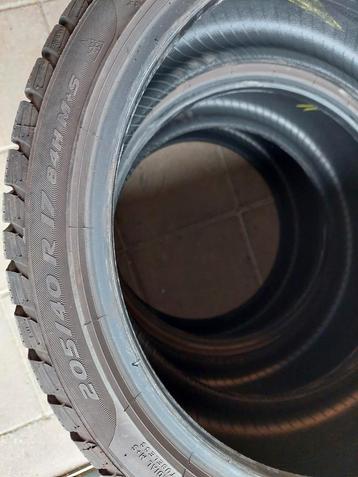Gebruikte mooie Pirelli Winter 205/40R17 84H M+S beschikbaar voor biedingen