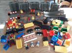 Lego Duplo veel Rails , Wissels , Bruggen en wagentjes enz., Ophalen of Verzenden, Gebruikt, Duplo