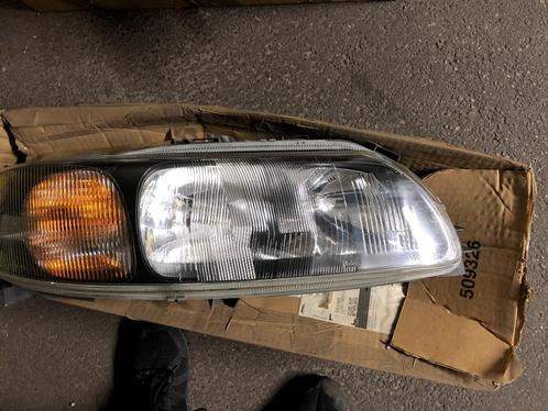 Koplamp rechts Volvo V70 2000-2004, Auto-onderdelen, Verlichting, Volvo, Gebruikt, Ophalen